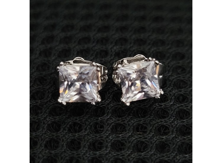 Square Cut Diamond Earring